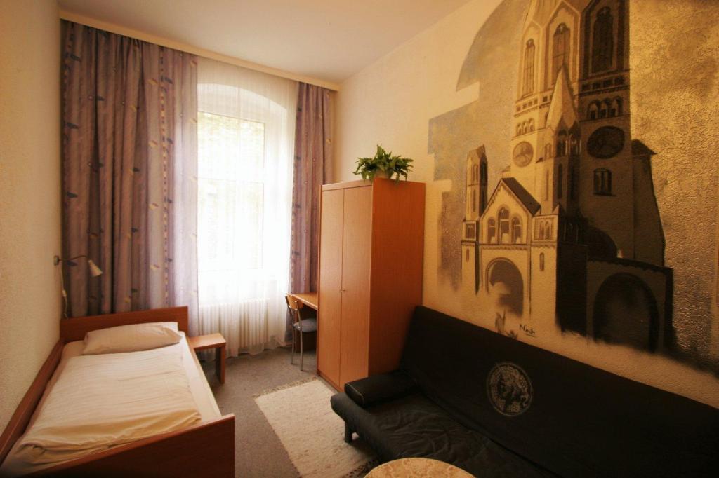Hotel - Pension Am Schloss Bellevue Berlin Ruang foto